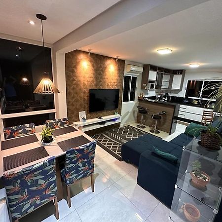 Charming Home 2 Min. From Barigui Park クリチバ エクステリア 写真