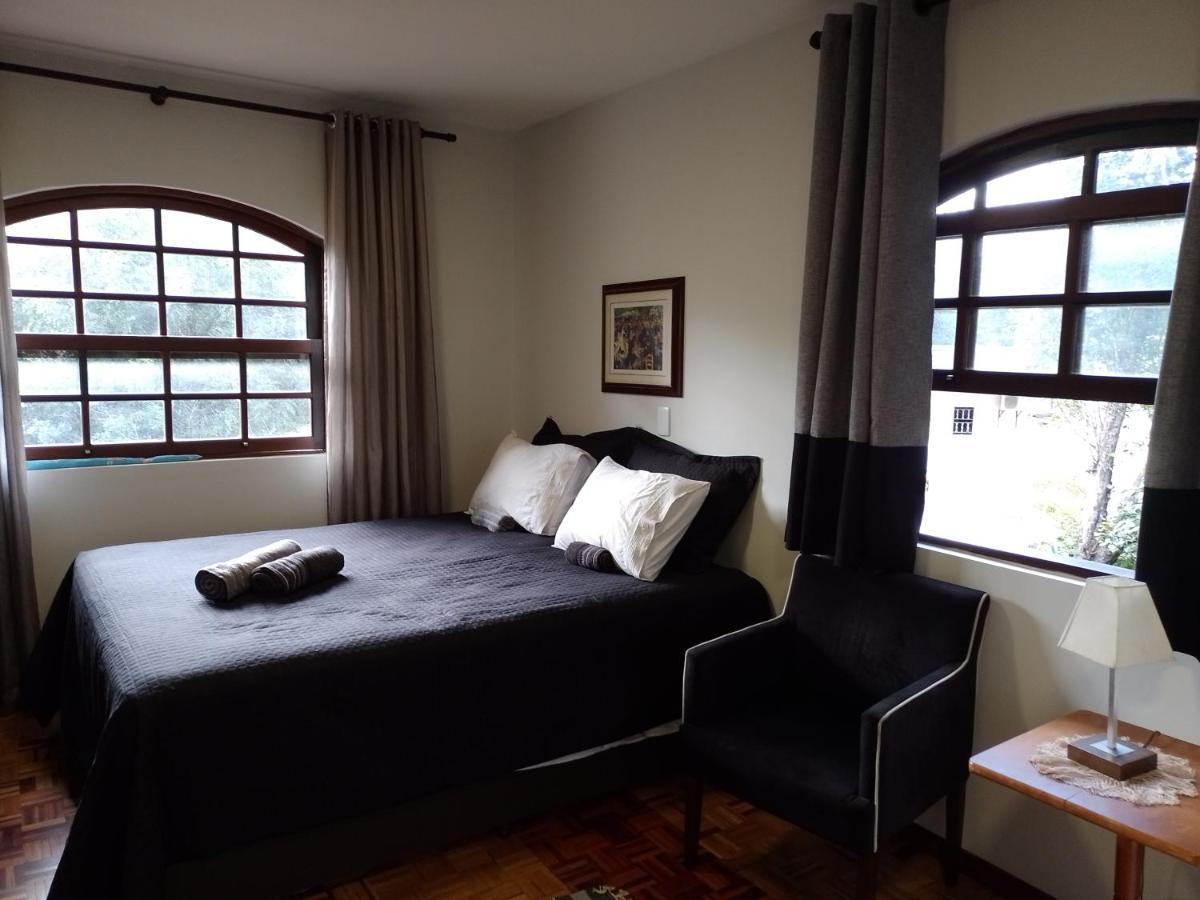 Charming Home 2 Min. From Barigui Park クリチバ エクステリア 写真
